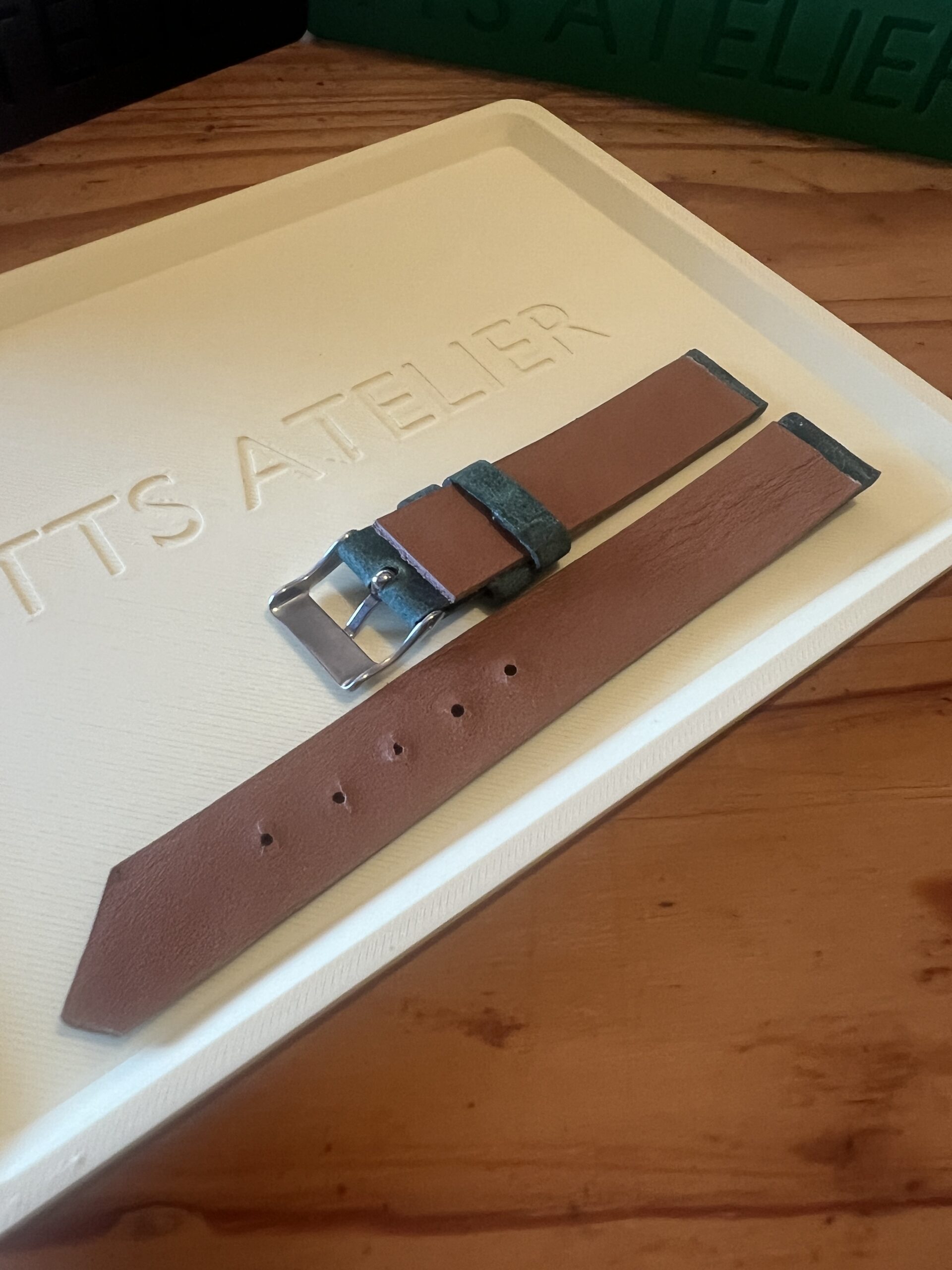 TTS Atelier Pullup Goatskin LE Series Watch Strap in Green — handmade pull-up goatskin leather watch strap