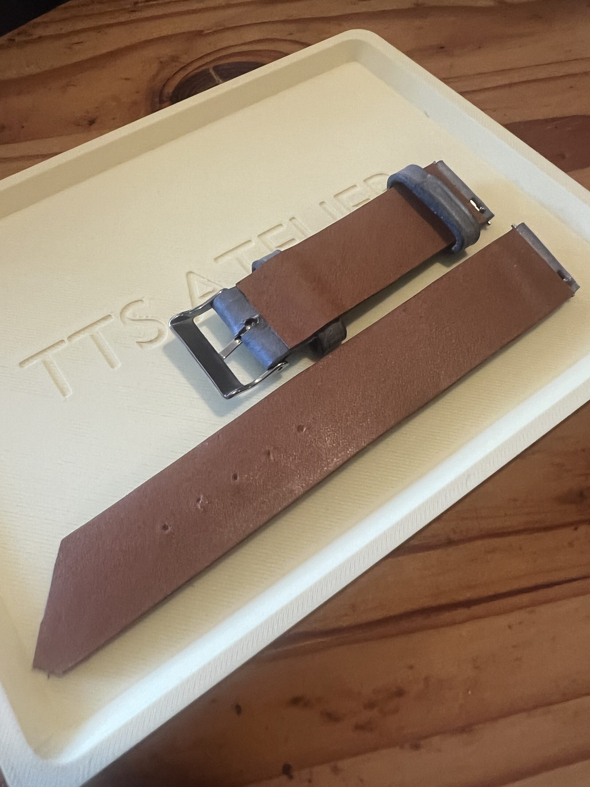 TTS Atelier Dyed Calf MontreHue series watch strap in Argento-Grigio Silver — handmade dyed calf leather watch strap